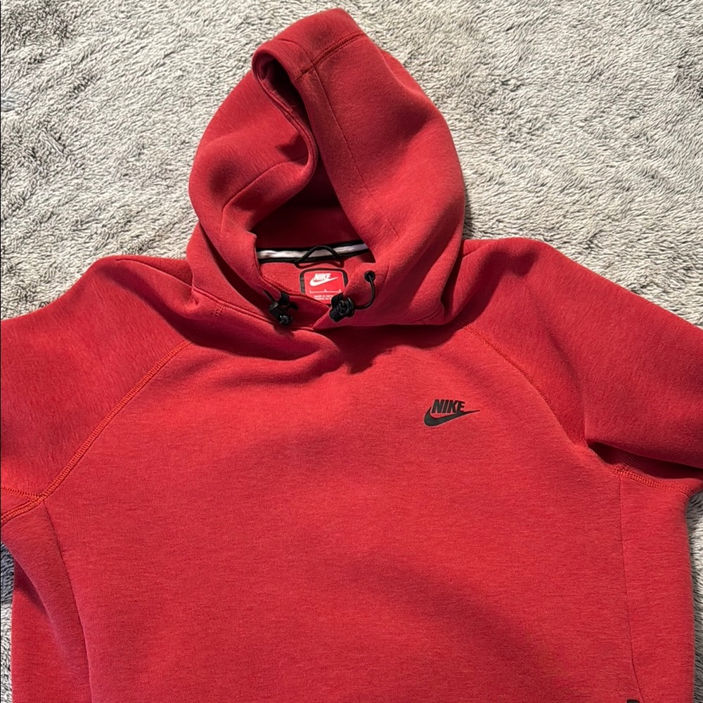 Nike Tech Fleece - Red Hoodie(2024)